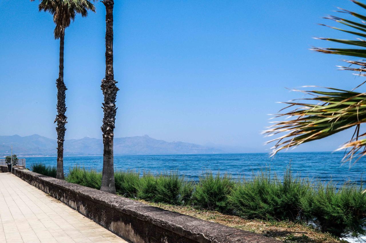 Smeraldo - Splendido E Spazioso Appartamento A Due Passi Dal Mare Tra Taormina E Catania Riposto Εξωτερικό φωτογραφία