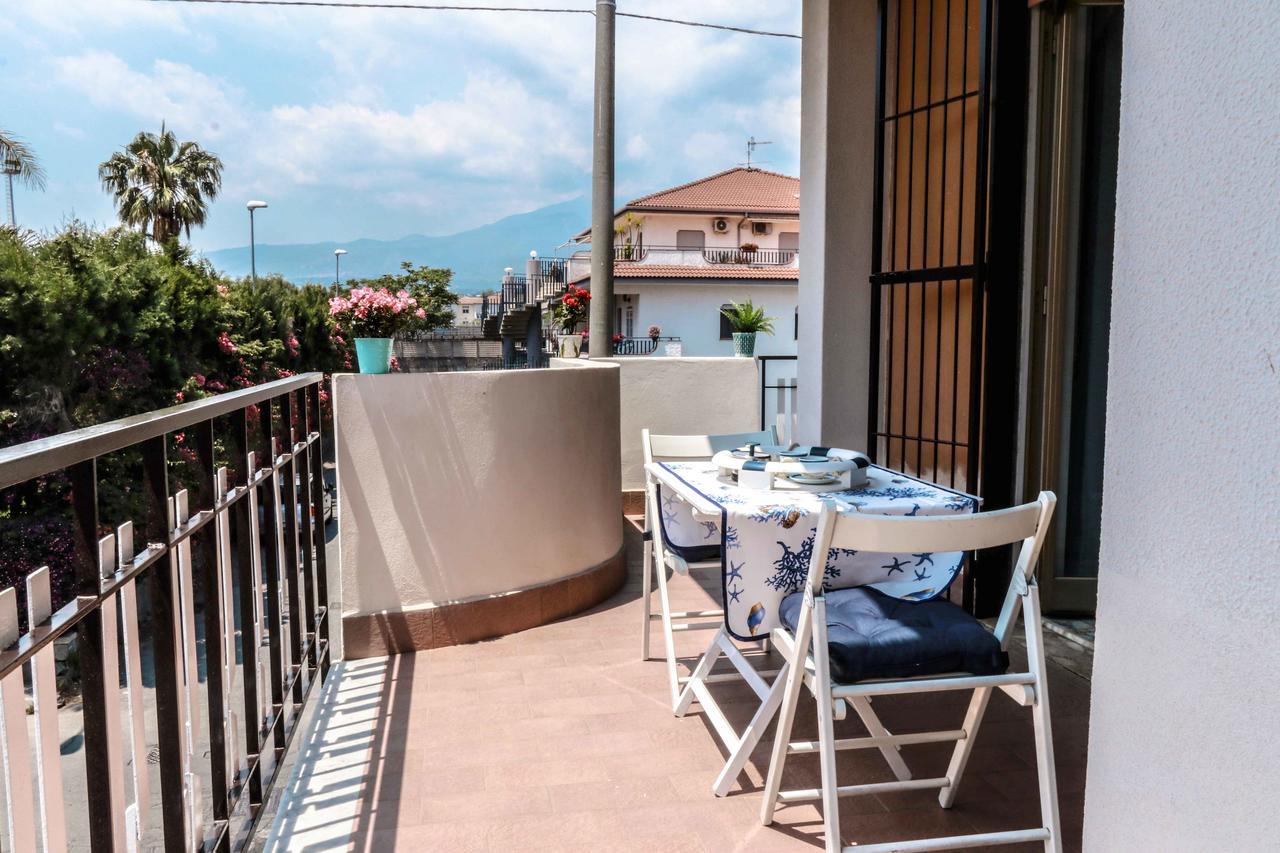 Smeraldo - Splendido E Spazioso Appartamento A Due Passi Dal Mare Tra Taormina E Catania Riposto Εξωτερικό φωτογραφία